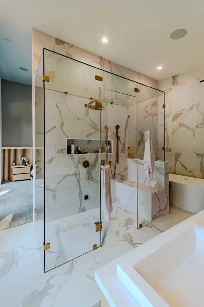 Condo media example for Coal Harbour real estate photography